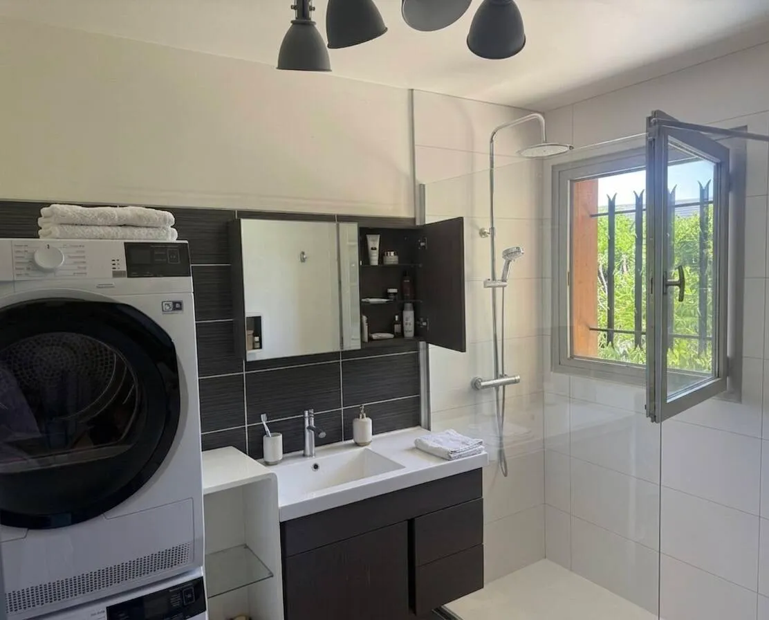 appartement 2 pièces à Aix-les-Bains (73100) — photo 2
