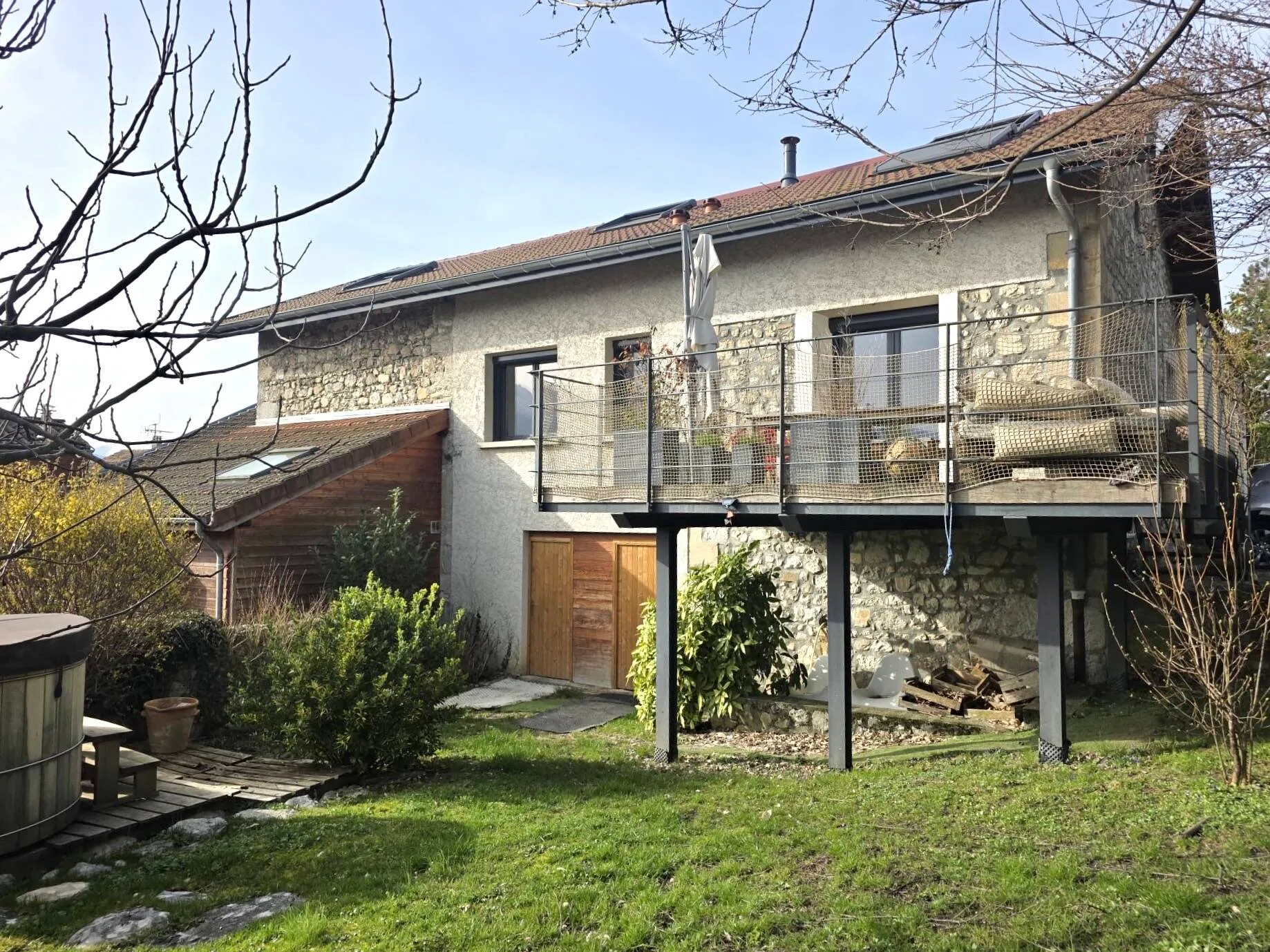 maison à Saint-Ismier (38330) — photo 2